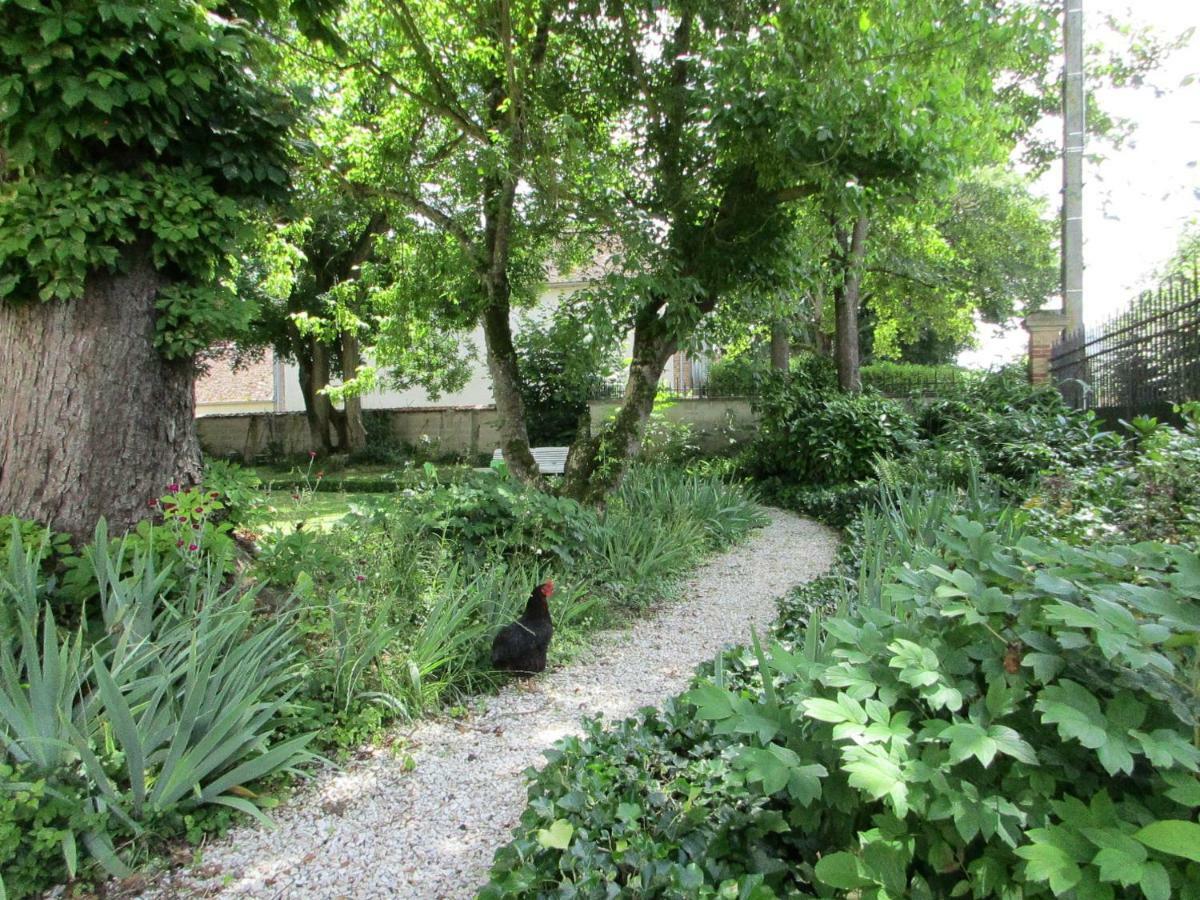 Villa Maziere Bourbon Conti Courlon-sur-Yonne Exterior foto